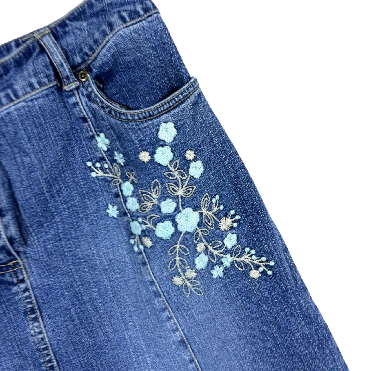 Early 00's y2k UNIVERSAL BHS  Floral Embroidered Western Cowboy Style Low Rise Midi Denim Skirt